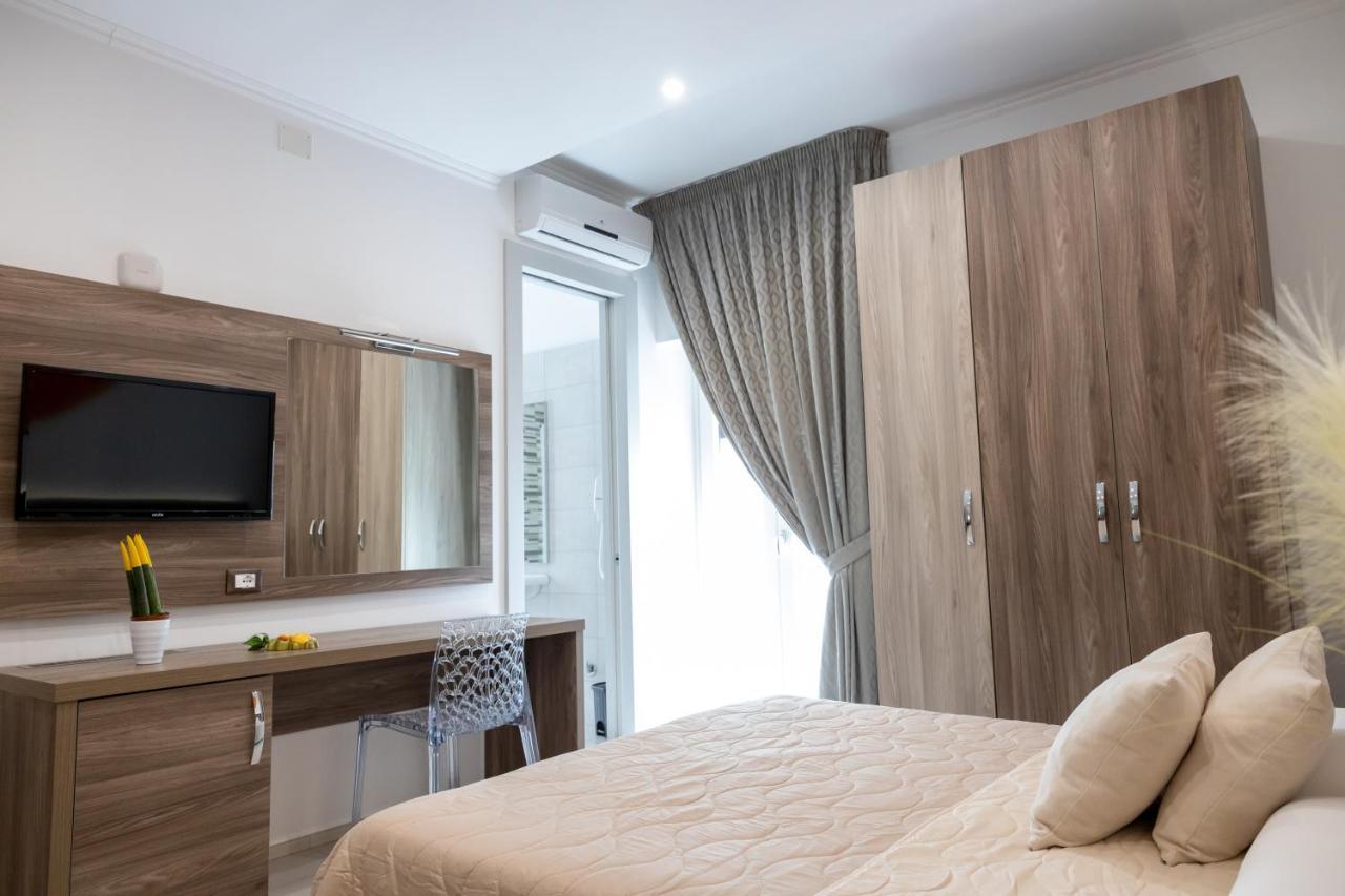Mary VI Rooms Peschici Exteriér fotografie